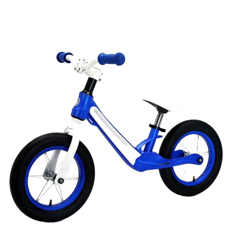 Новый баскетбольный Bicycle Stroller Toy Car / Baby Walker / Children 's Balancing Car